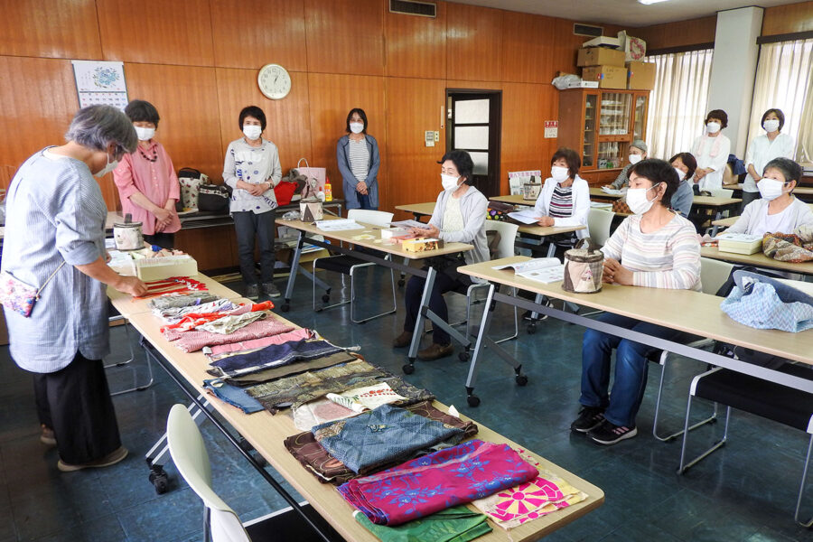 南八下支部が「手芸講習会」を開催