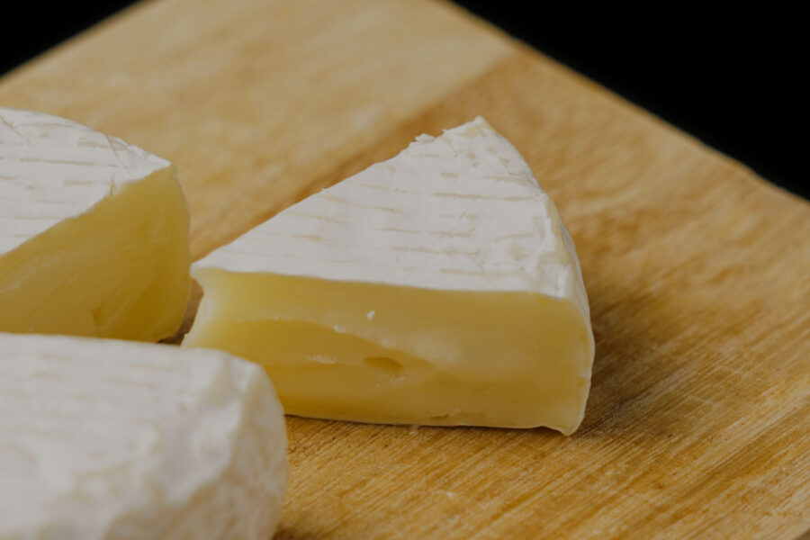 チーズはなぜ固まるの？