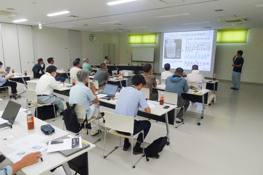 堺市緑花振興会が研修会を開催