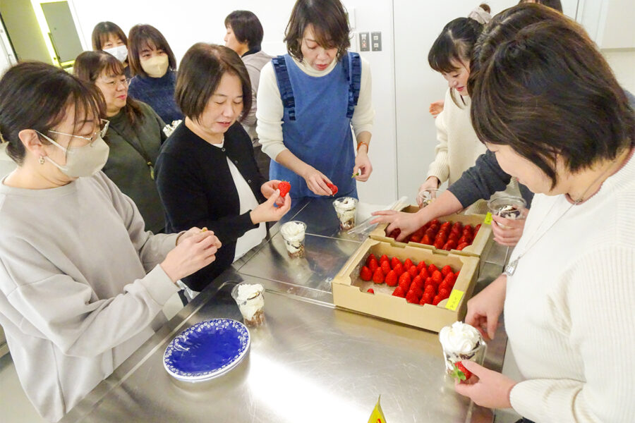 茶話会と次年度計画会議を開催