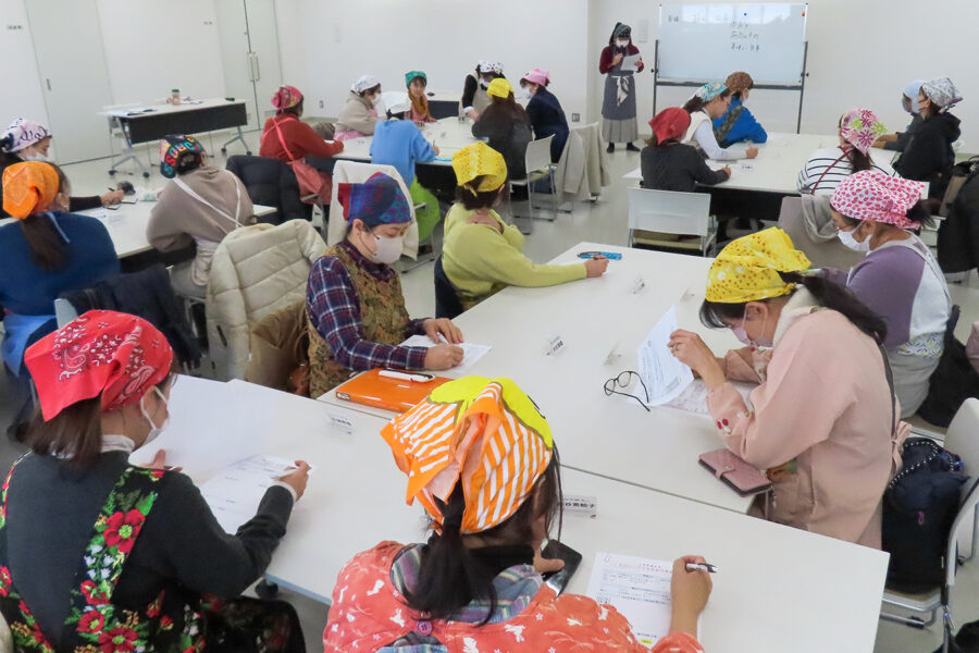 フレッシュミズが春の薬膳教室を開催