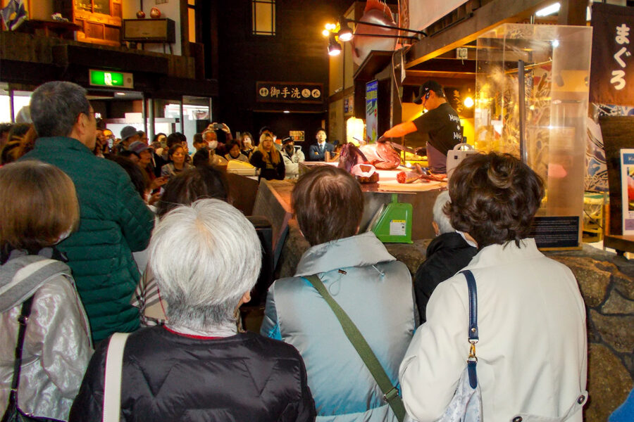 西陶器支所が日帰り親睦旅行を実施