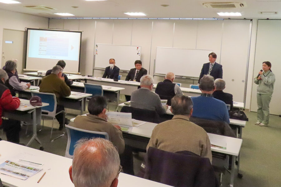 野菜振興会(南八下支部、日置荘支部)が合同研修会を実施